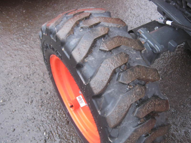 Agriculture  2019 Kubota B3350 Tractor - We Finance All Types of Credit! Photo